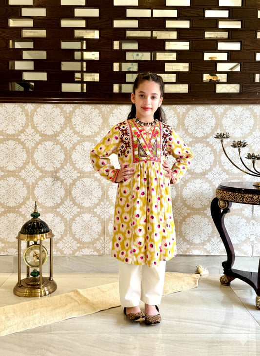 Sunshine 02-PC With Cream Color Trouser