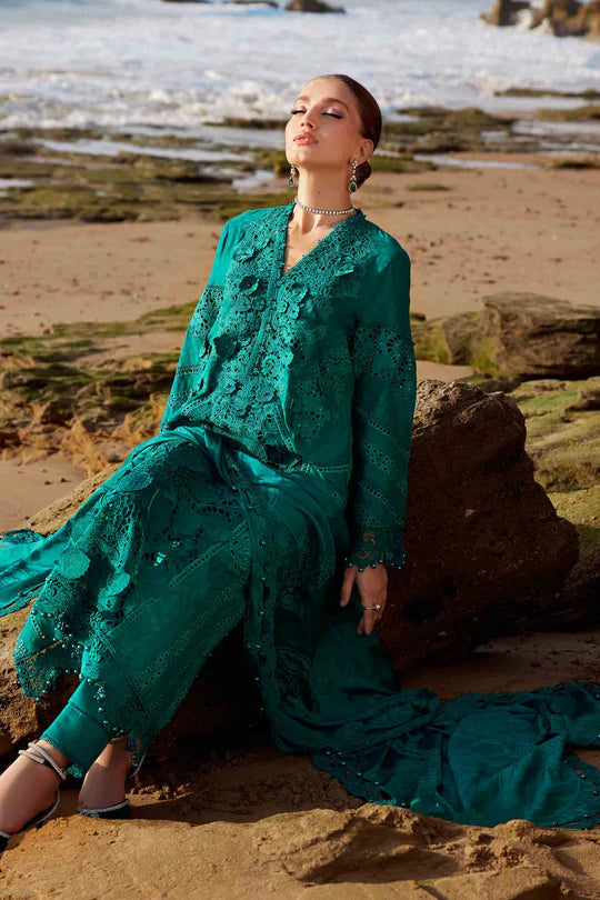 03-PC Embroidered Organza Lawn Suit