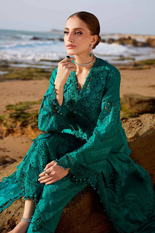 03-PC Embroidered Organza Lawn Suit