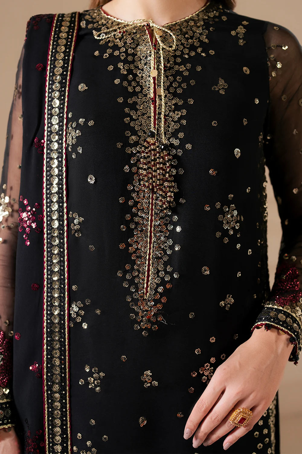 Shab-e-Zar 3 Piece Embroidered