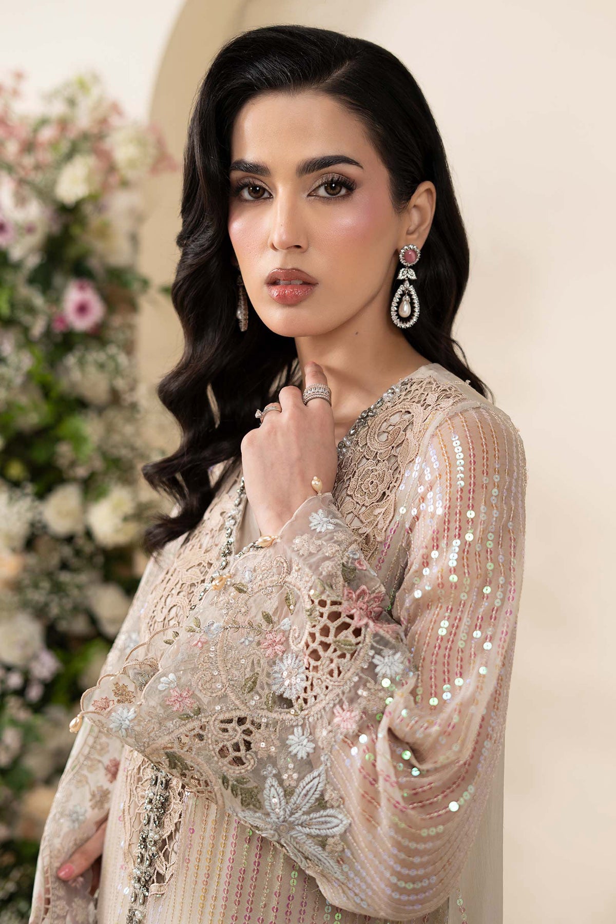Pearl Petals 3 Piece Embroidered