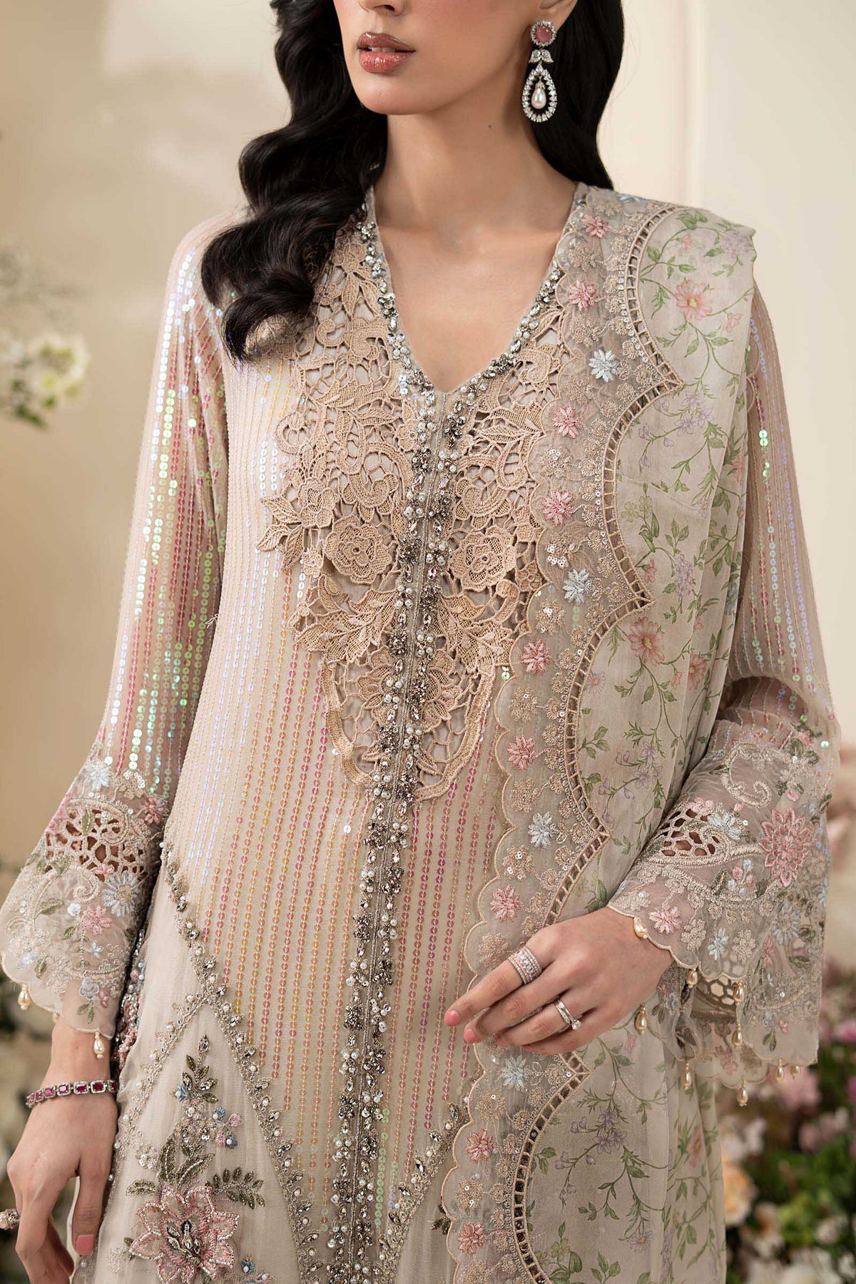 Pearl Petals 3 Piece Embroidered