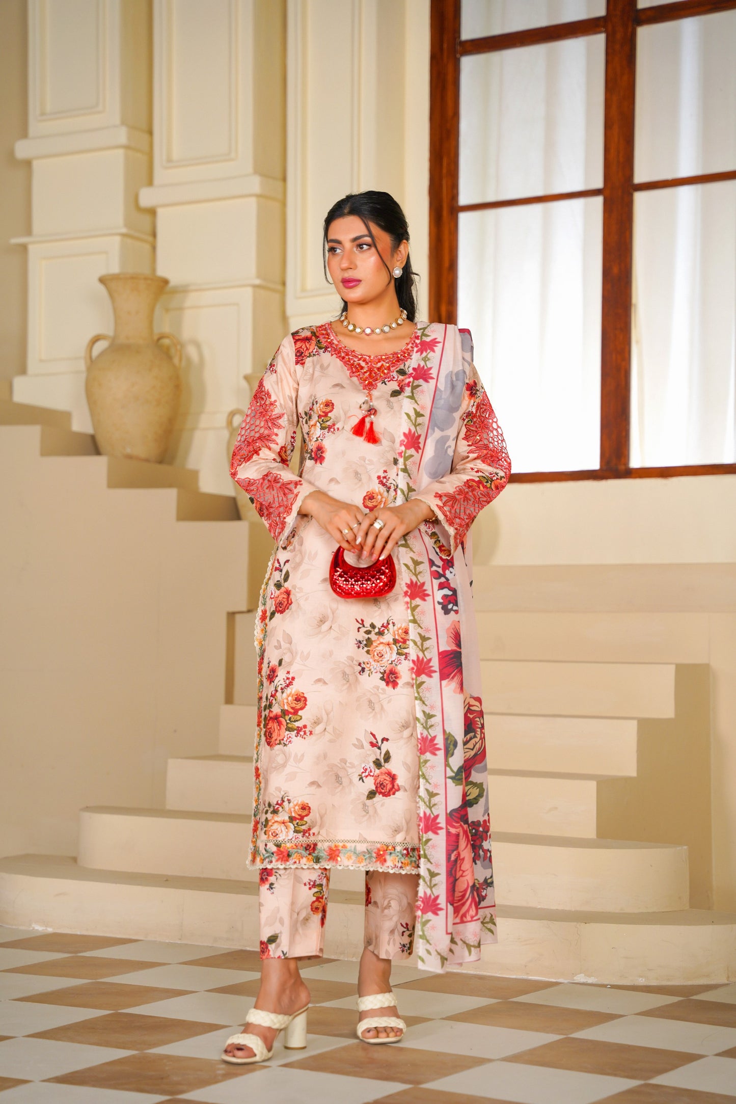 Nayab Rose 03-PC