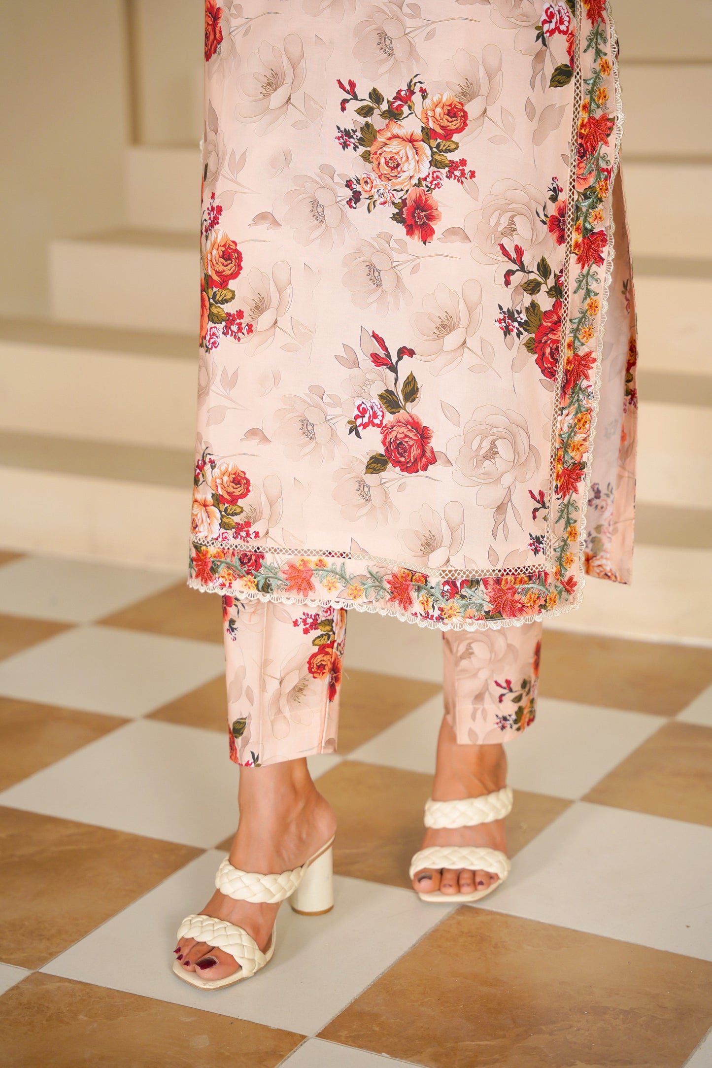 Nayab Rose 03-PC
