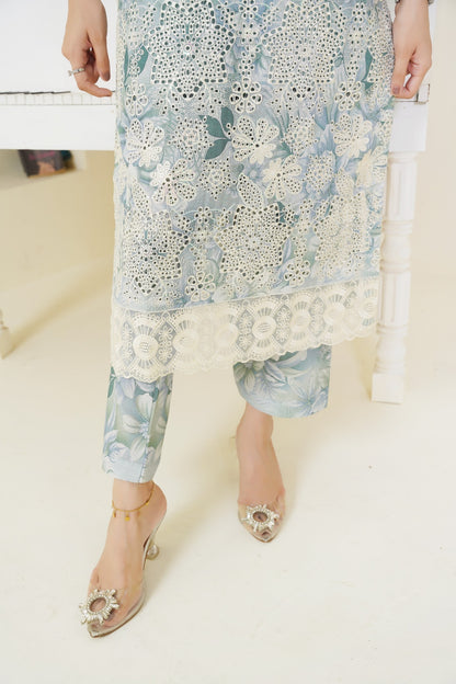 Ice Berg Embroidered 3-Piece Suit ( Winter Stuff )